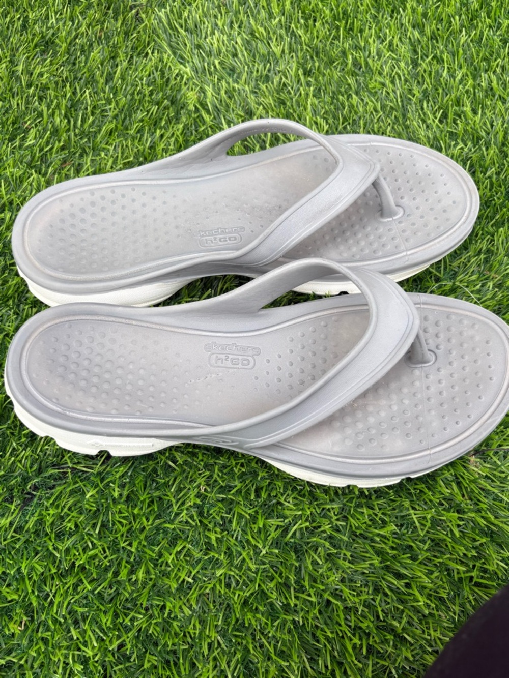 Skechers H2GO Light Gray Foam Slide Sandals